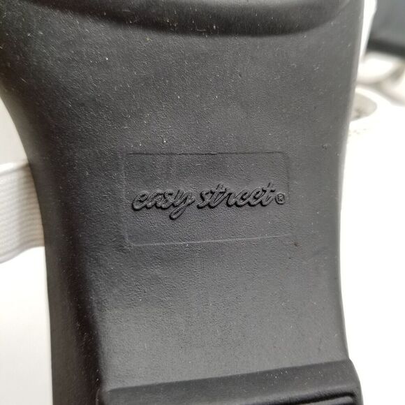 Easy Street Women's Torrid Sandals Size 8 Wide Strappy Slide White Comfort - Picture 6 of 7